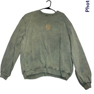 URBAN OUTFITTERS HOODIE